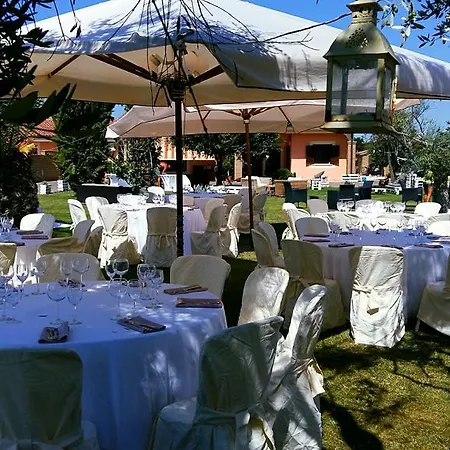 Bed & Breakfast Elegance