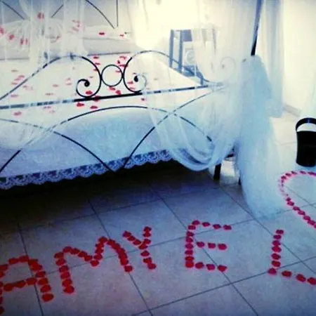 Elegance Bed and Breakfast